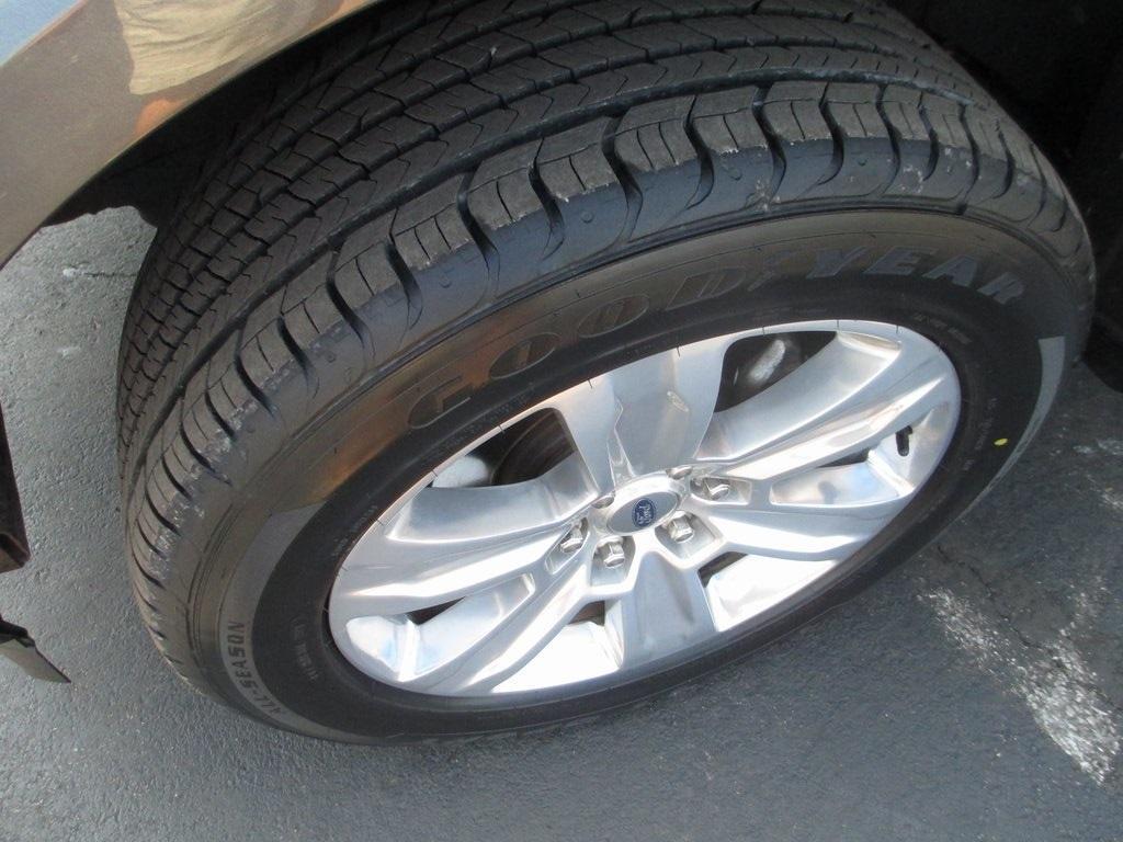 used 2019 Ford F-150 car, priced at $29,995