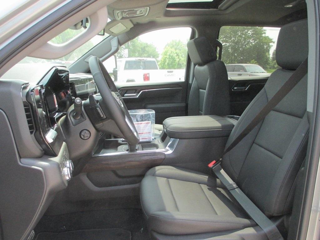 new 2025 GMC Sierra 1500 car, priced at $62,391