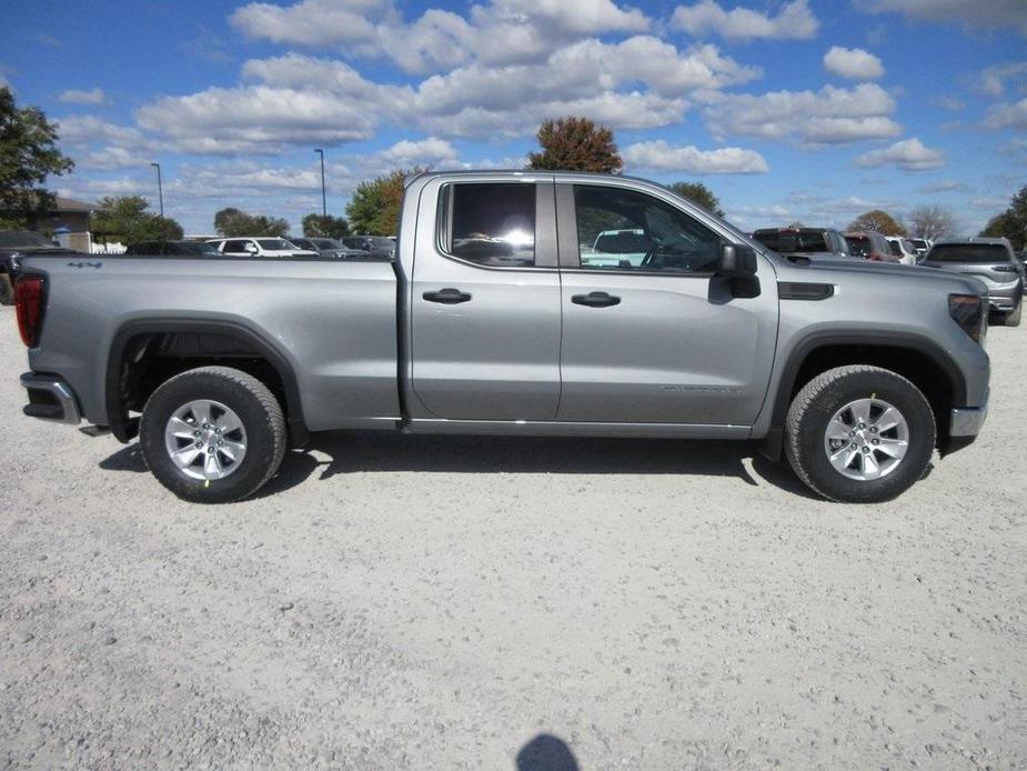 new 2025 GMC Sierra 1500 car, priced at $46,250