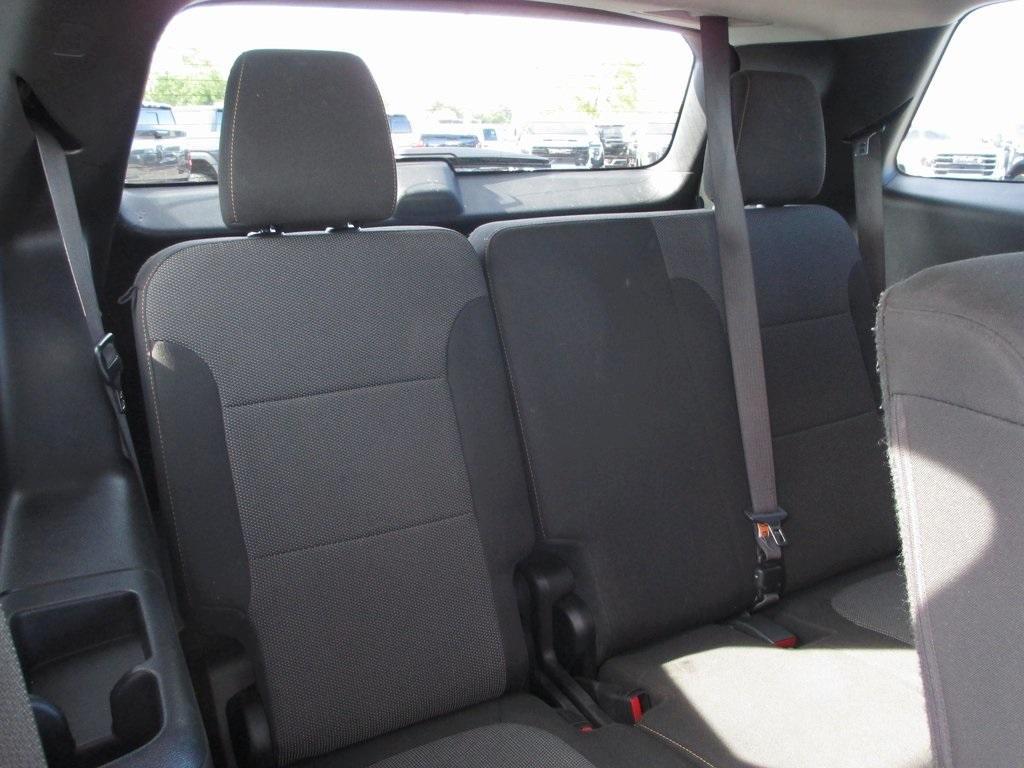 used 2021 Chevrolet Traverse car, priced at $18,995
