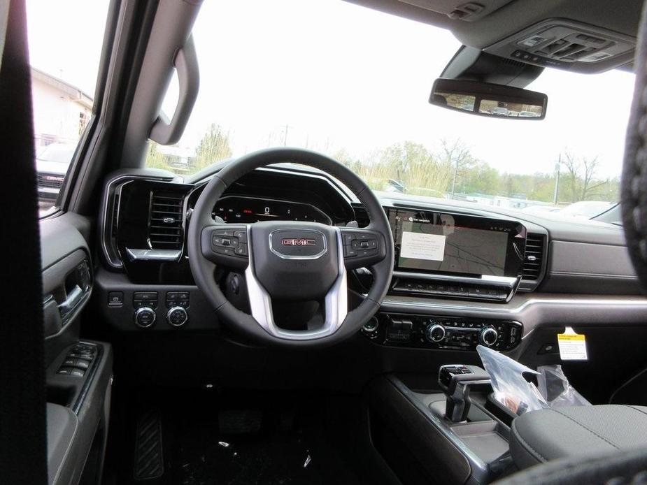 new 2025 GMC Sierra 1500 car, priced at $62,879