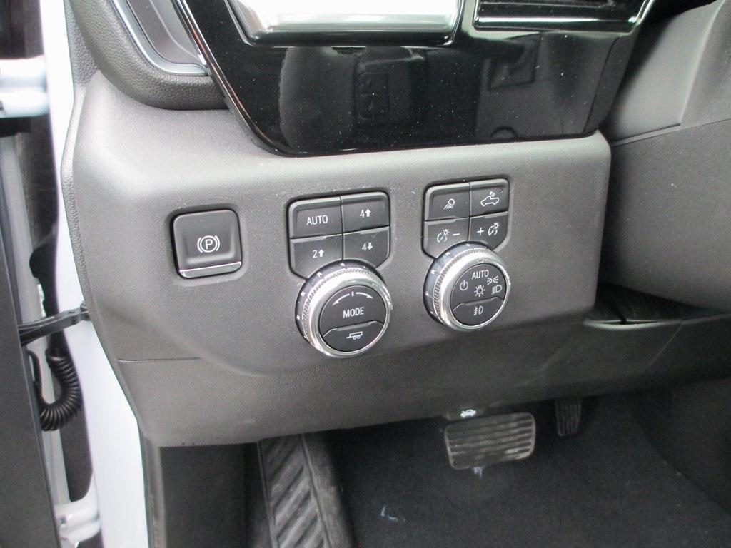 new 2025 GMC Sierra 1500 car, priced at $59,674