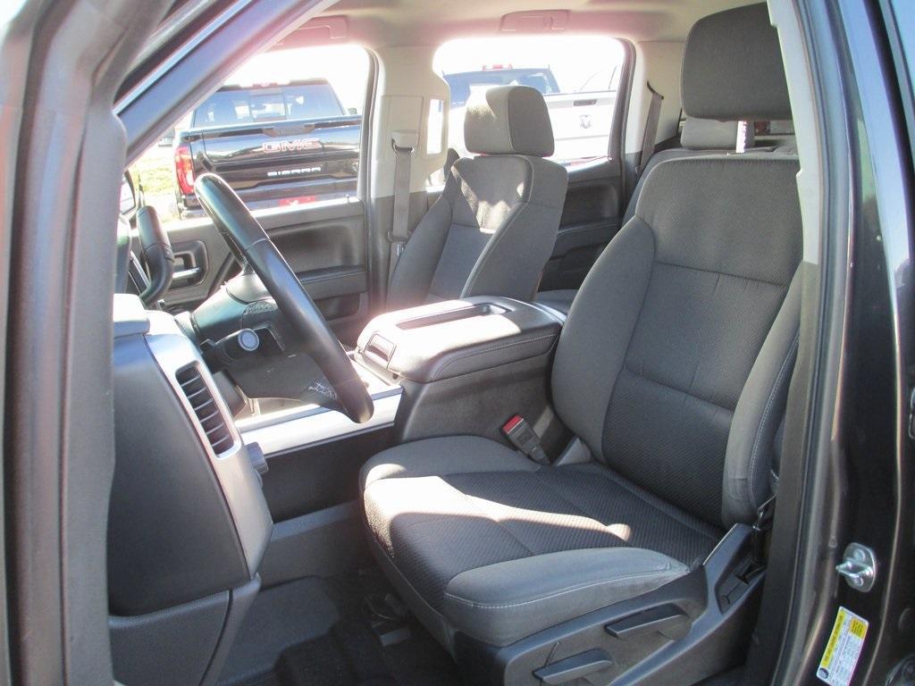 used 2015 Chevrolet Silverado 1500 car, priced at $19,995