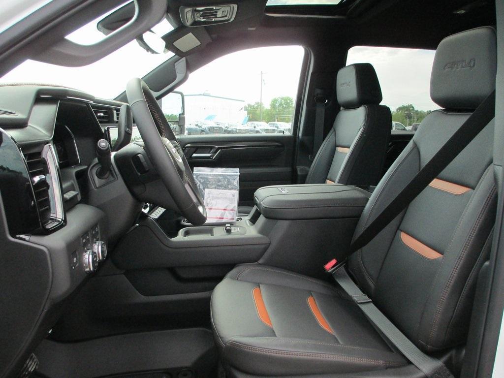 new 2025 GMC Sierra 2500 car, priced at $75,687