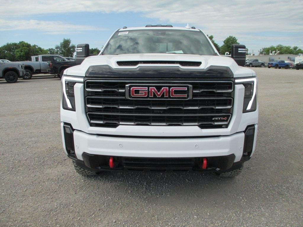 new 2025 GMC Sierra 2500 car, priced at $75,687