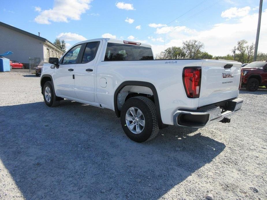 new 2025 GMC Sierra 1500 car, priced at $42,069