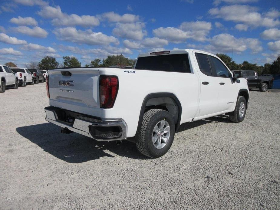 new 2025 GMC Sierra 1500 car, priced at $42,069