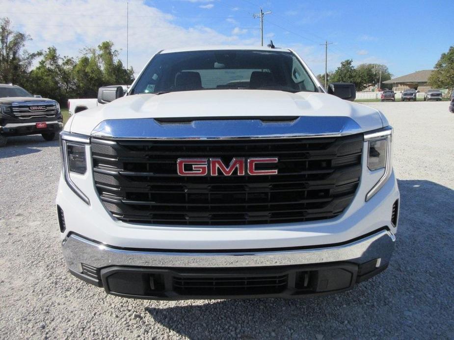 new 2025 GMC Sierra 1500 car, priced at $42,069