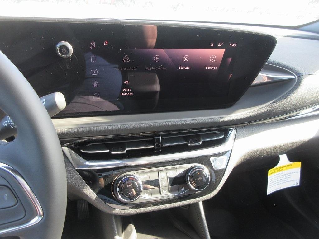 new 2025 Buick Envista car, priced at $29,267