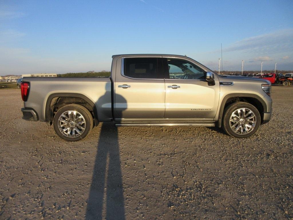 new 2025 GMC Sierra 1500 car, priced at $66,212