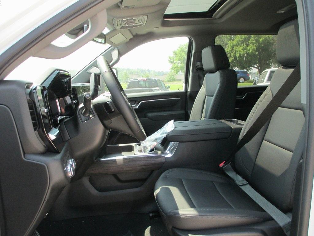 new 2025 GMC Sierra 2500 car, priced at $77,515