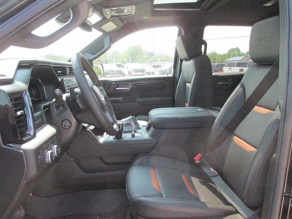 new 2025 GMC Sierra 1500 car, priced at $64,137
