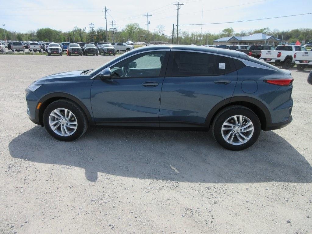 new 2025 Buick Envista car