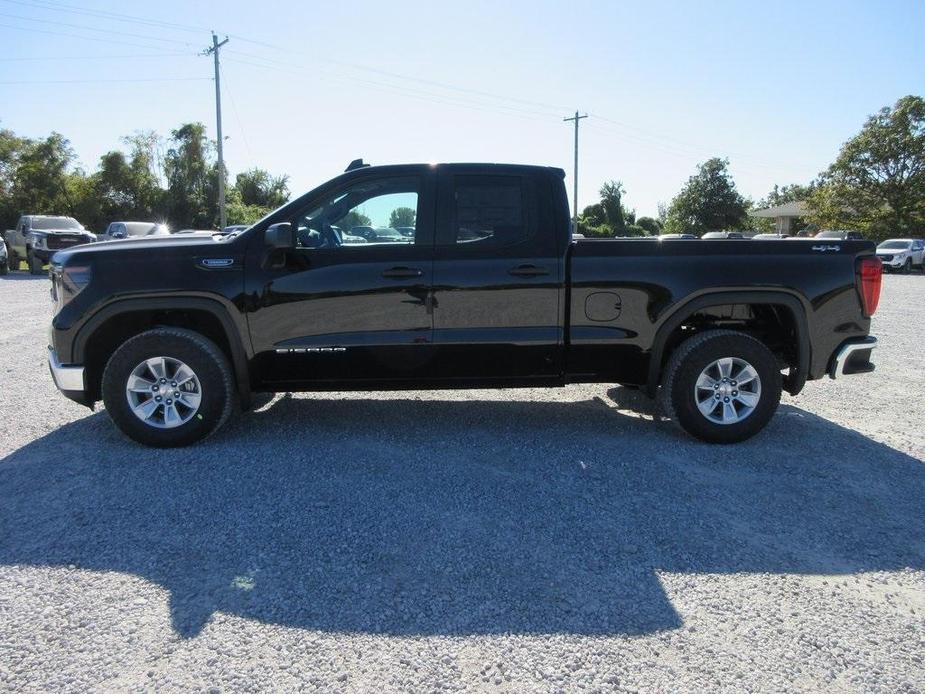 new 2025 GMC Sierra 1500 car, priced at $43,051