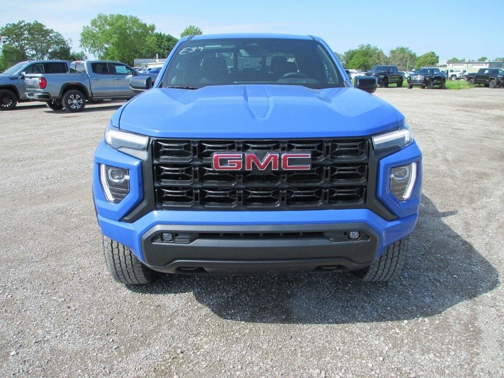 new 2025 GMC Canyon car, priced at $43,872