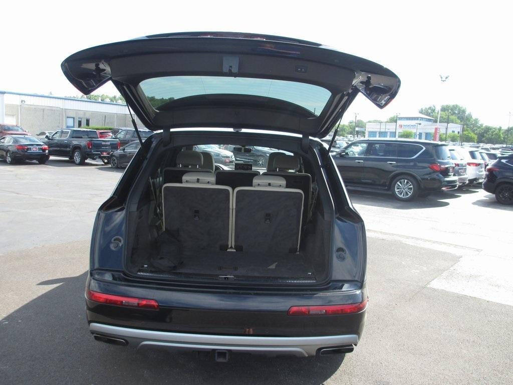used 2017 Audi Q7 car, priced at $18,995