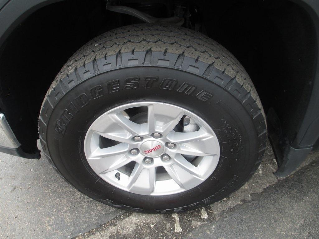 used 2024 GMC Sierra 1500 car, priced at $36,495