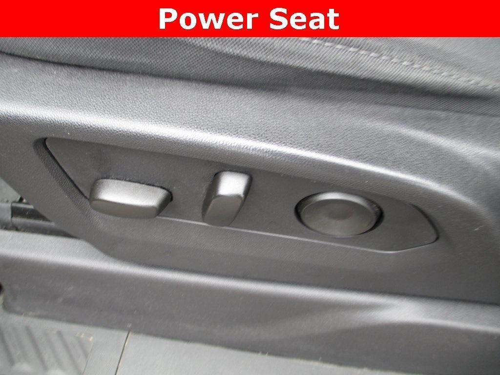 used 2024 GMC Sierra 1500 car, priced at $36,495