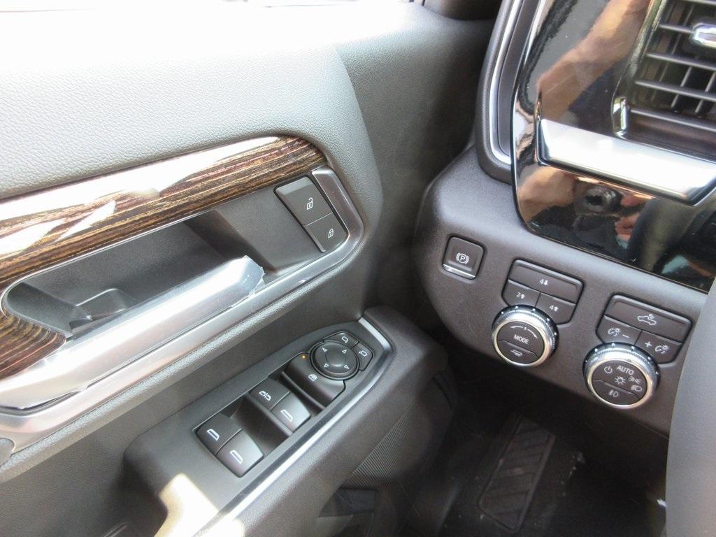 new 2025 GMC Sierra 2500 car, priced at $57,315