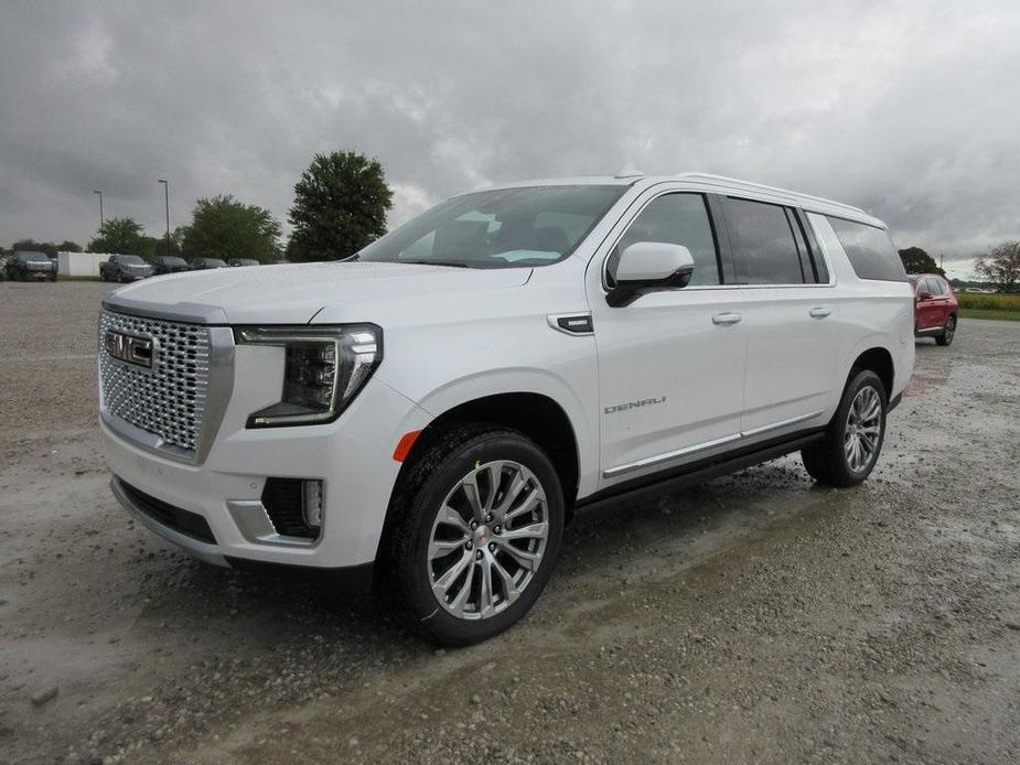 new 2024 GMC Yukon XL car, priced at $84,636