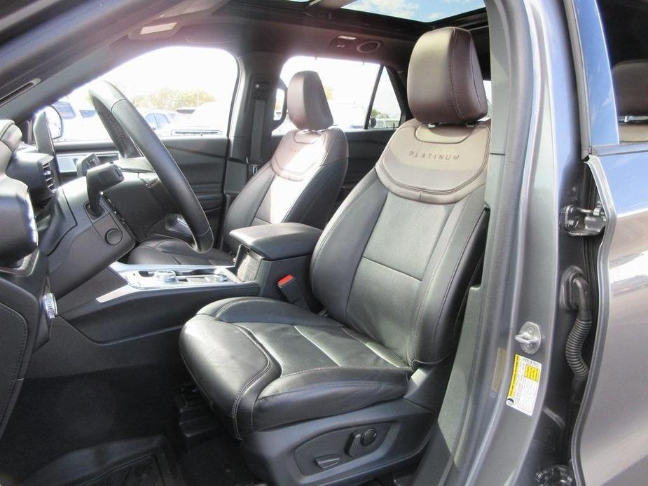 used 2023 Ford Explorer car, priced at $45,995