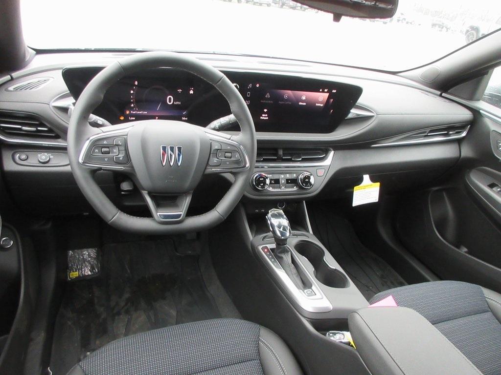 new 2025 Buick Envista car, priced at $27,256