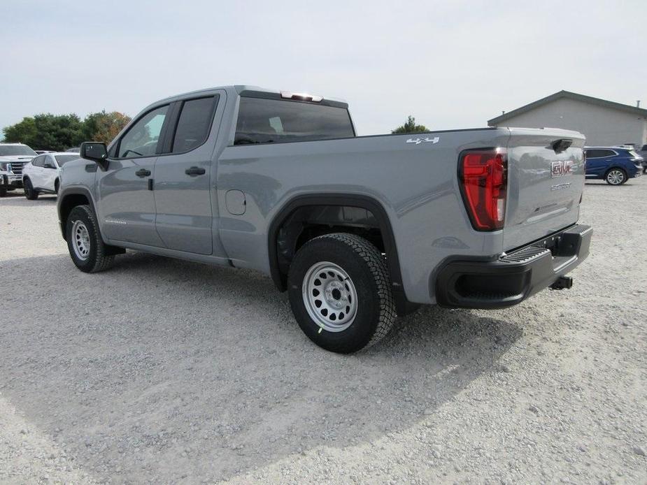 new 2025 GMC Sierra 1500 car, priced at $45,242