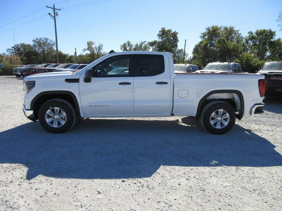 new 2025 GMC Sierra 1500 car, priced at $42,768