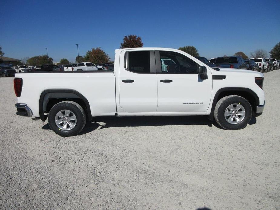 new 2025 GMC Sierra 1500 car, priced at $42,768