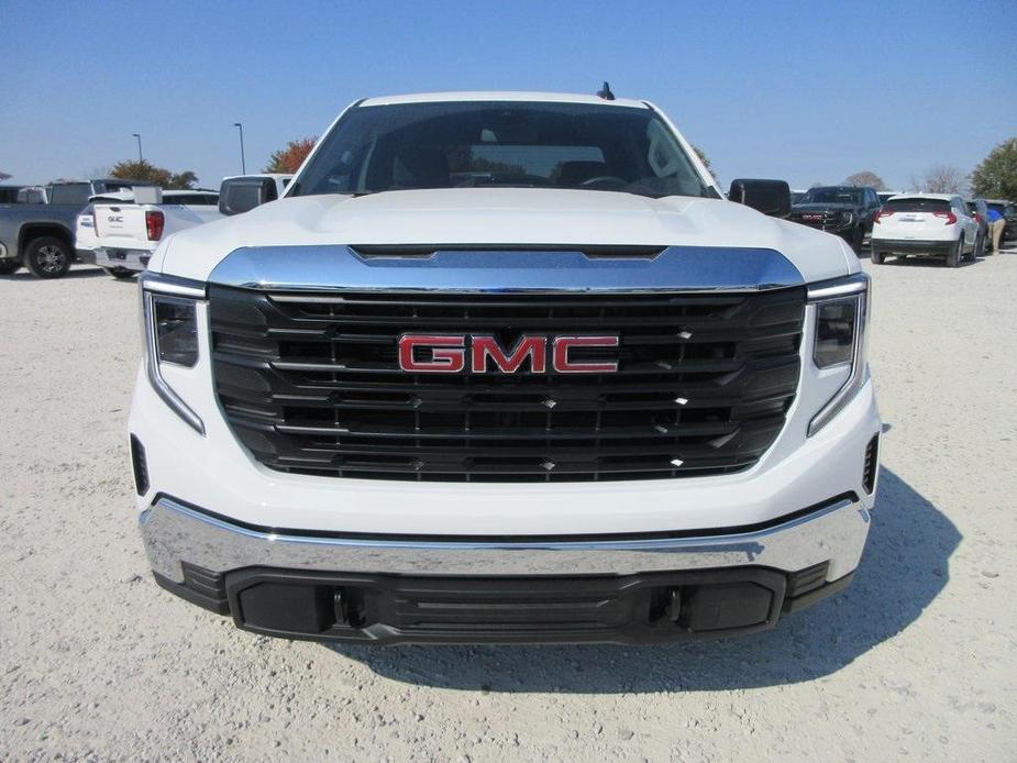 new 2025 GMC Sierra 1500 car, priced at $46,826