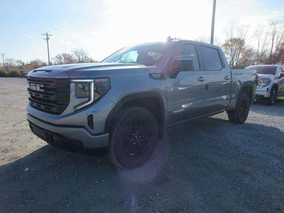 new 2025 GMC Sierra 1500 car, priced at $57,395