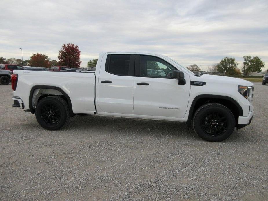 new 2025 GMC Sierra 1500 car, priced at $47,671