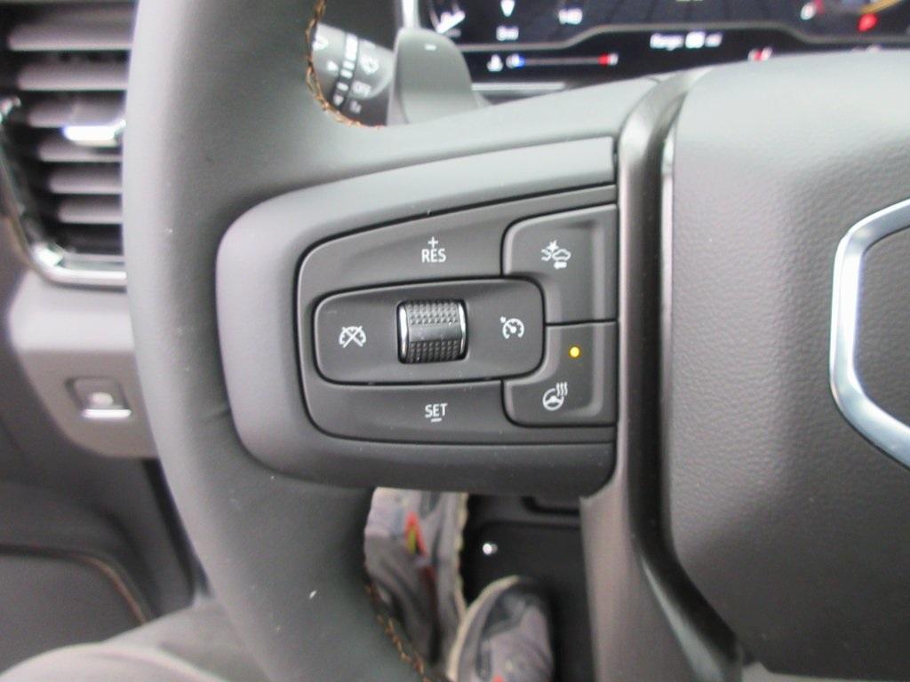 new 2025 GMC Sierra 1500 car, priced at $66,282