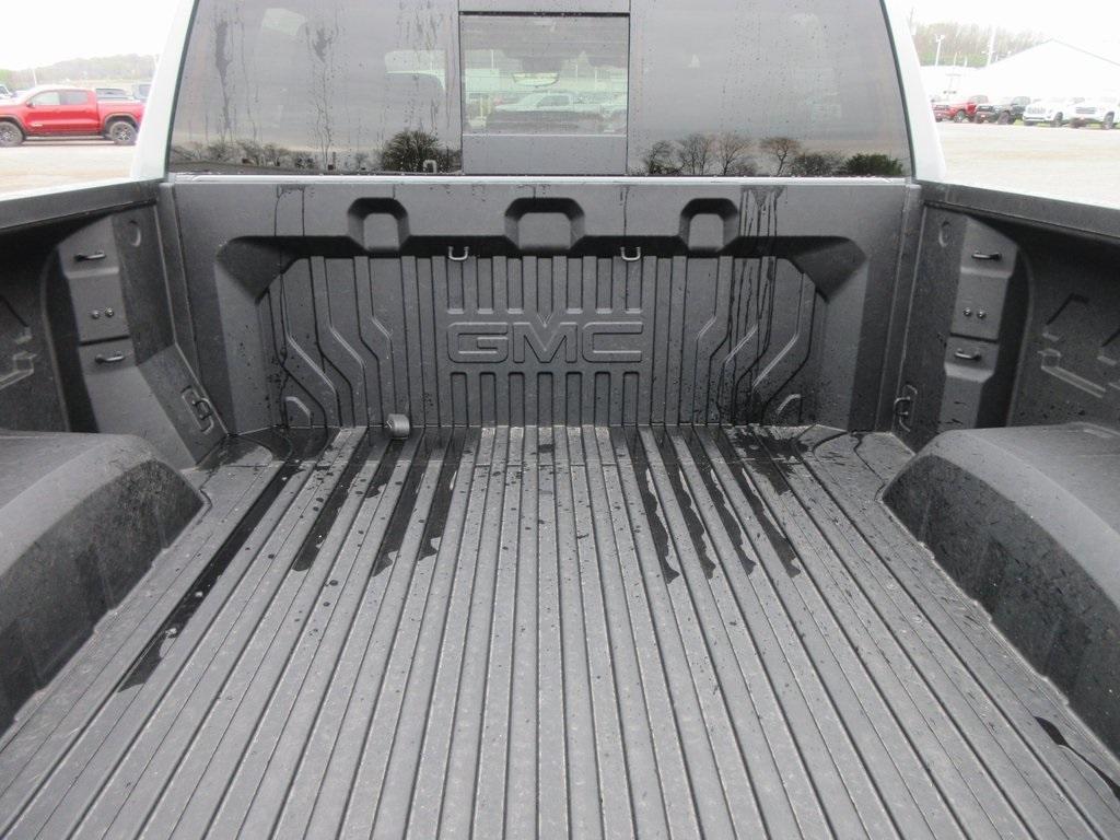 new 2025 GMC Sierra 1500 car, priced at $66,282