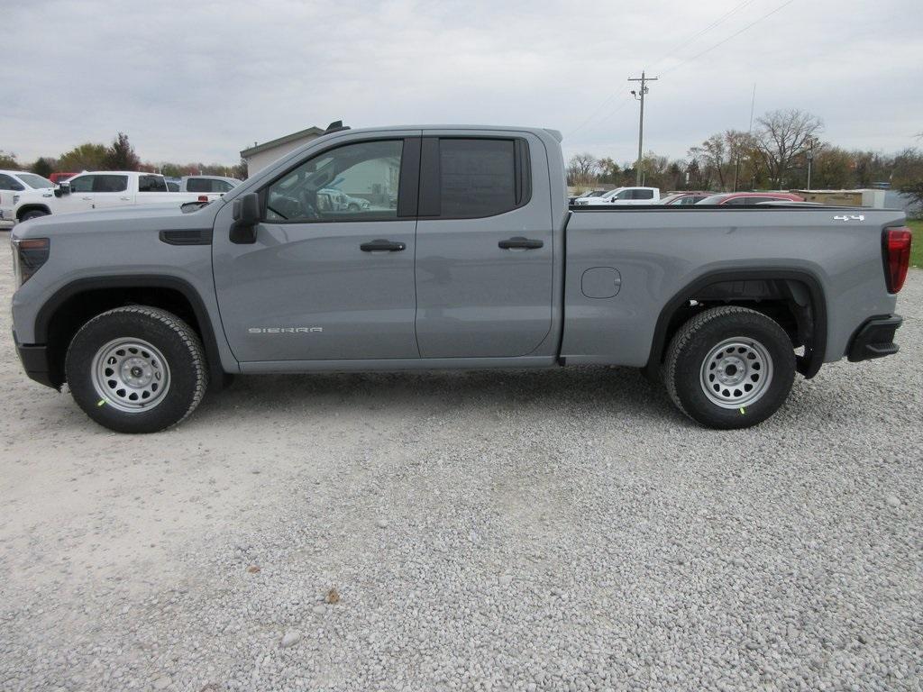 new 2025 GMC Sierra 1500 car, priced at $43,992