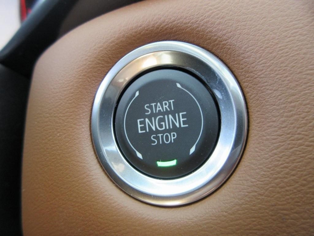 new 2025 GMC Canyon car, priced at $49,405