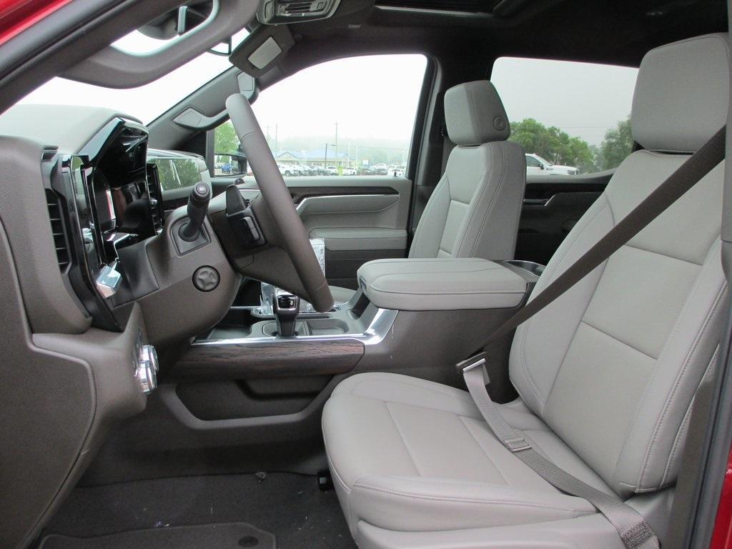 new 2025 GMC Sierra 1500 car, priced at $60,143