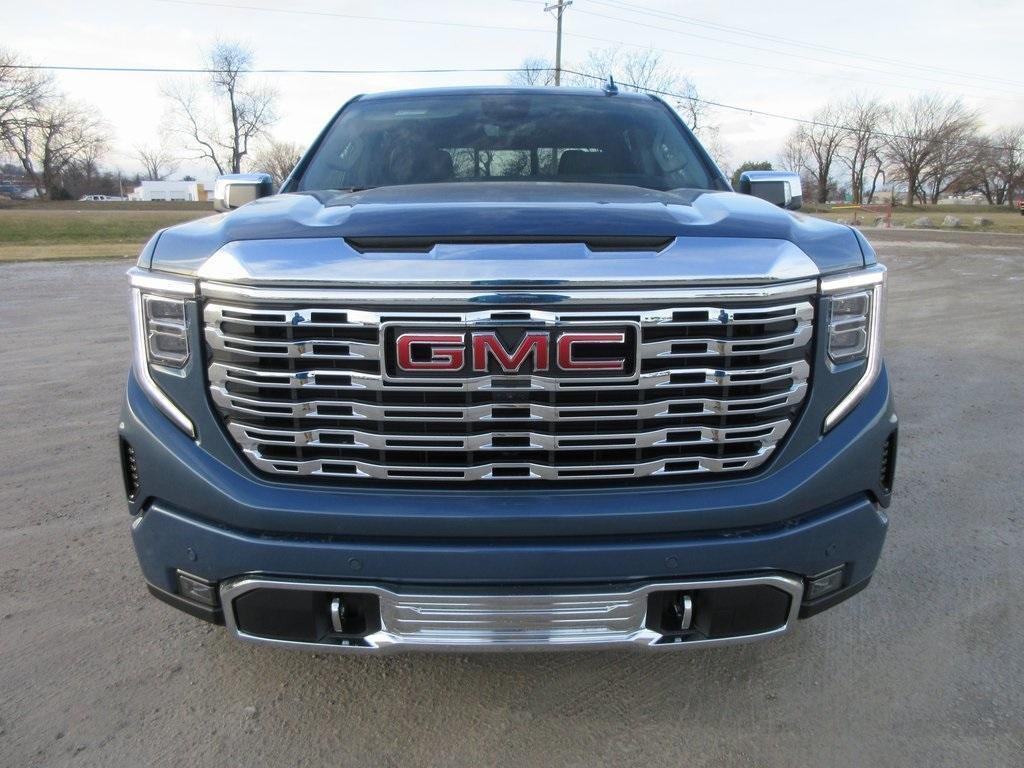 new 2025 GMC Sierra 1500 car, priced at $69,651