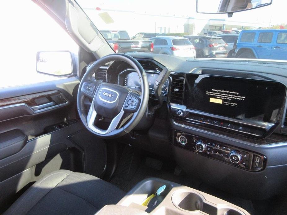 used 2023 GMC Sierra 1500 car, priced at $42,995