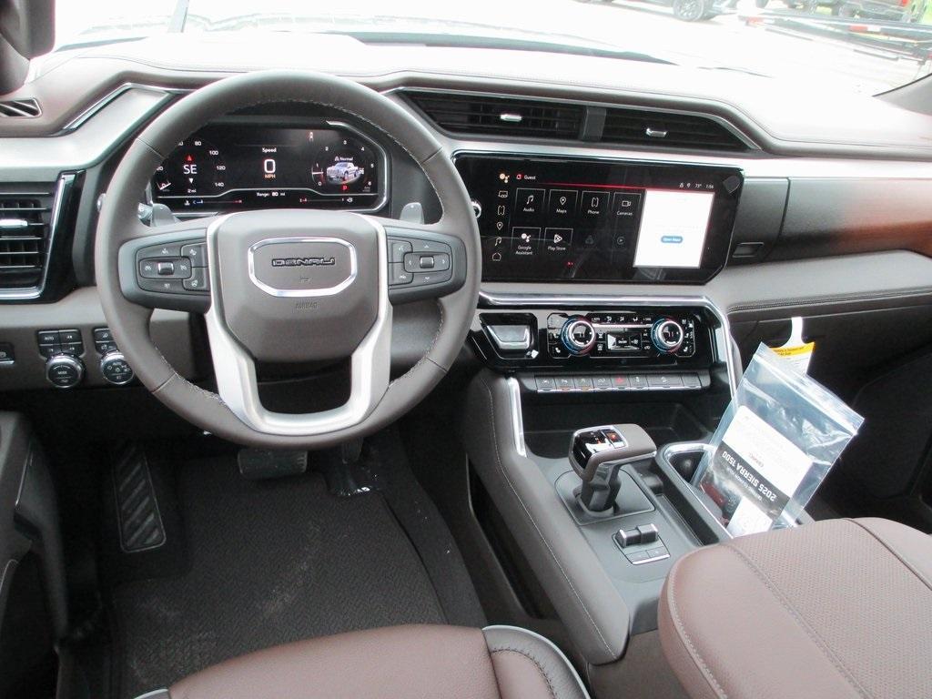 new 2025 GMC Sierra 1500 car, priced at $64,653