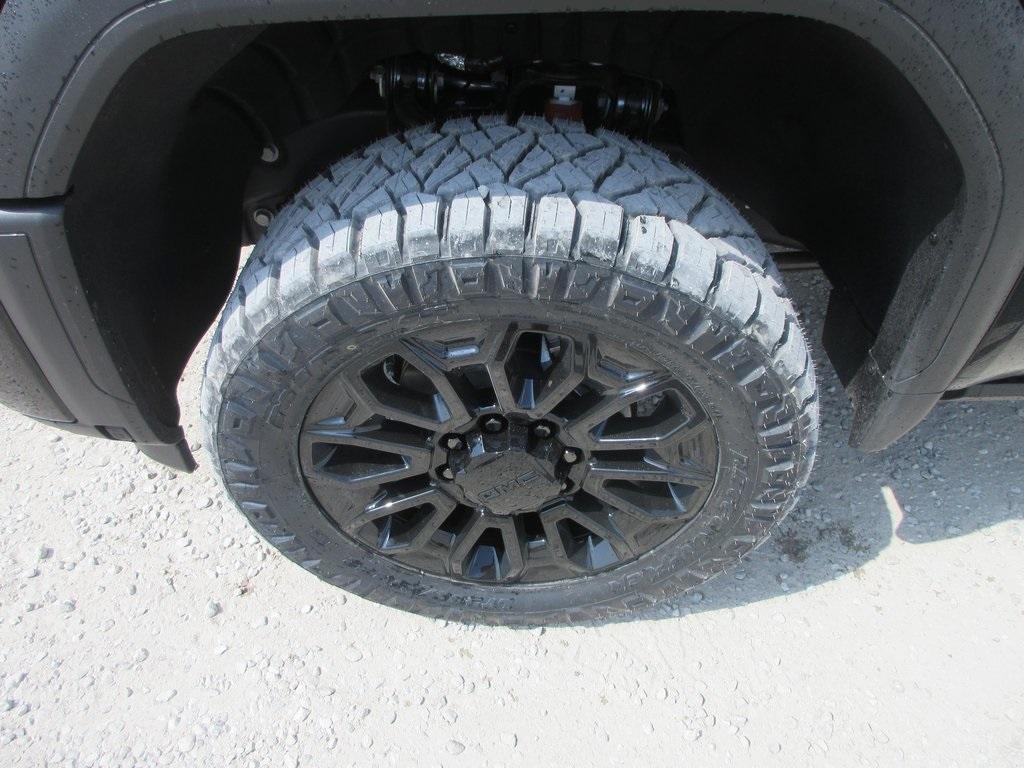 new 2025 GMC Sierra 2500 car, priced at $85,390
