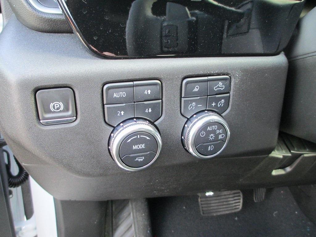 new 2025 GMC Sierra 1500 car, priced at $57,690
