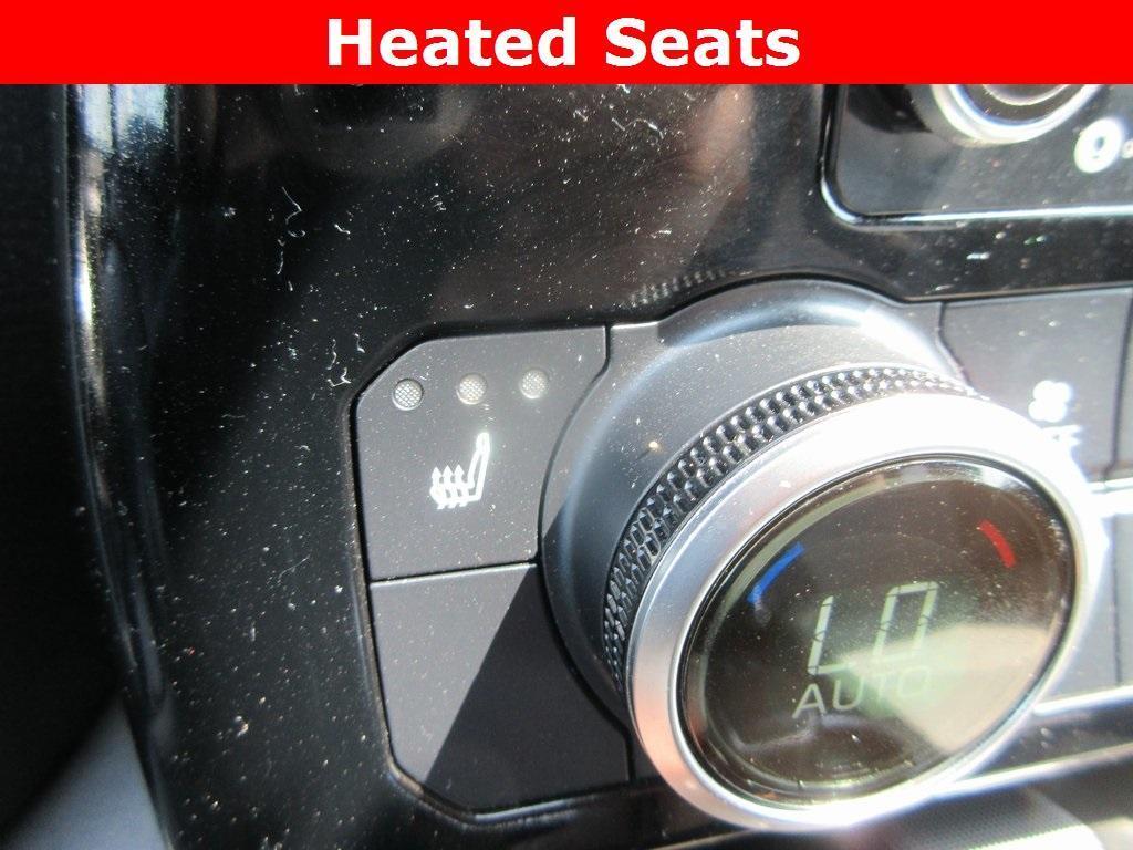used 2022 Toyota Highlander Hybrid car, priced at $37,495