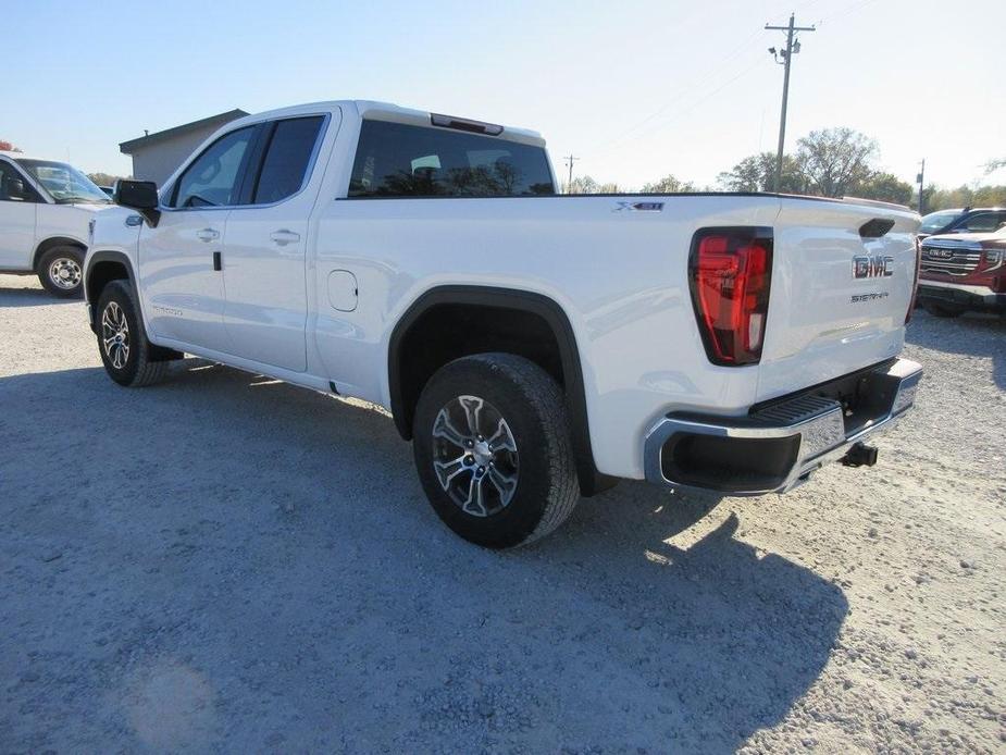 new 2025 GMC Sierra 1500 car, priced at $50,638