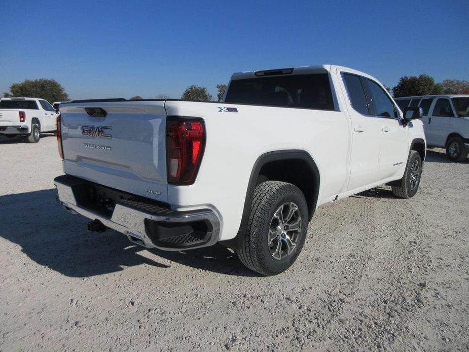 new 2025 GMC Sierra 1500 car, priced at $50,638