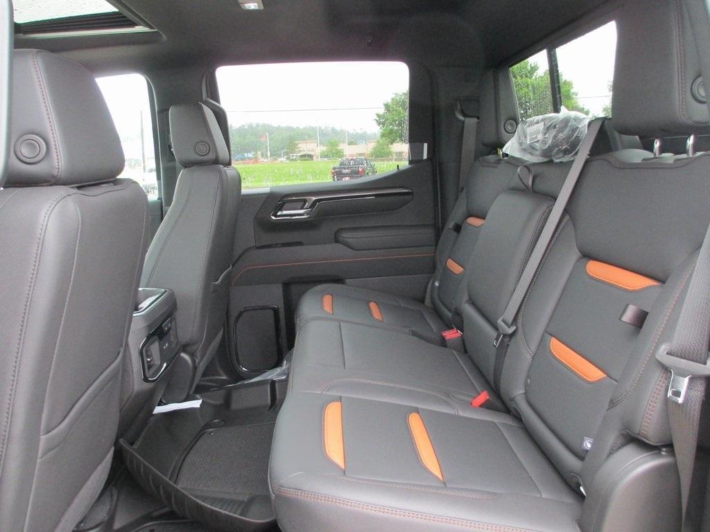 new 2025 GMC Sierra 1500 car, priced at $64,157