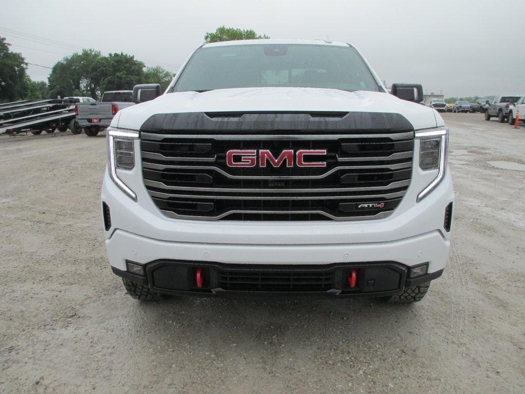 new 2025 GMC Sierra 1500 car, priced at $64,157