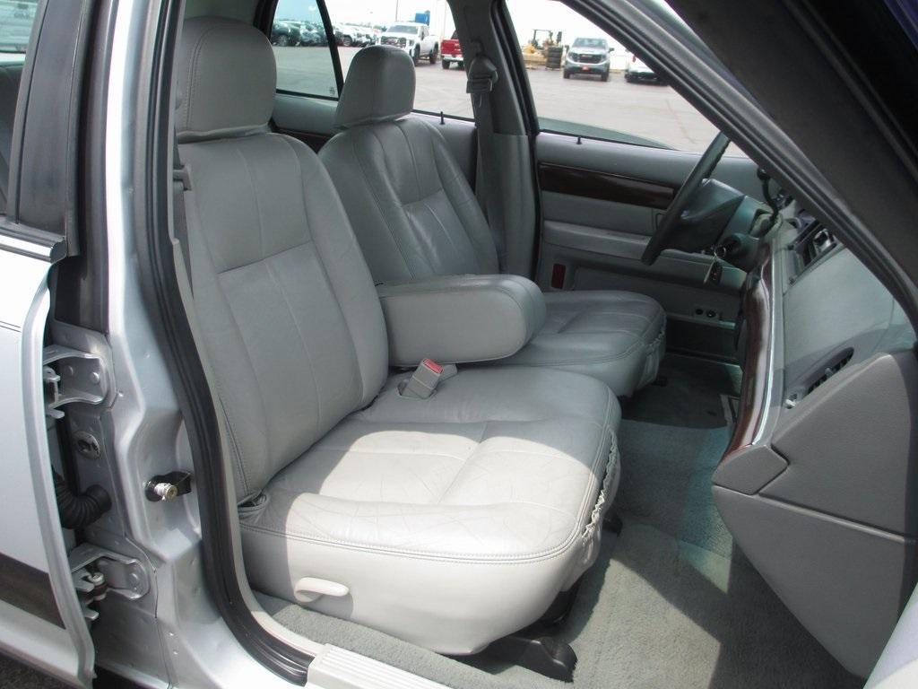 used 2003 Mercury Grand Marquis car, priced at $7,995