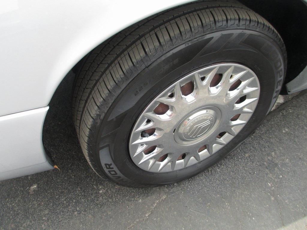 used 2003 Mercury Grand Marquis car, priced at $7,995