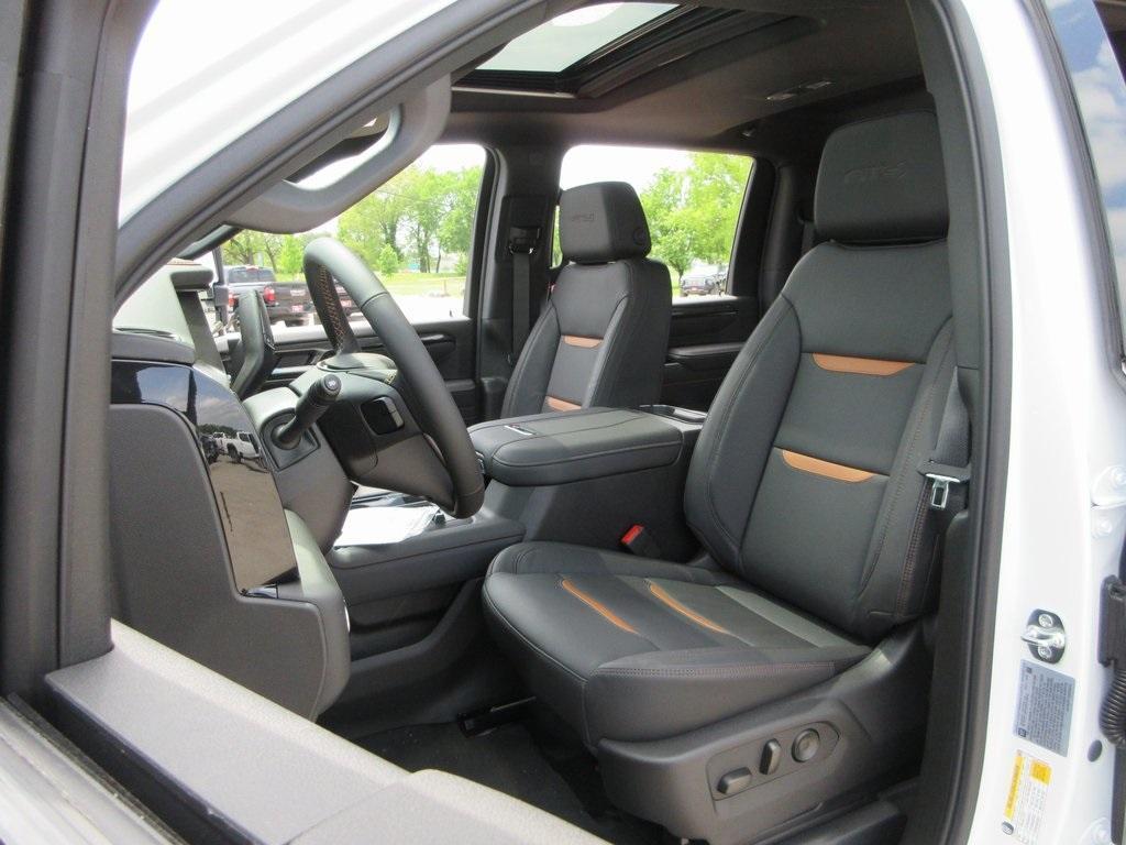 new 2025 GMC Sierra 2500 car, priced at $83,237